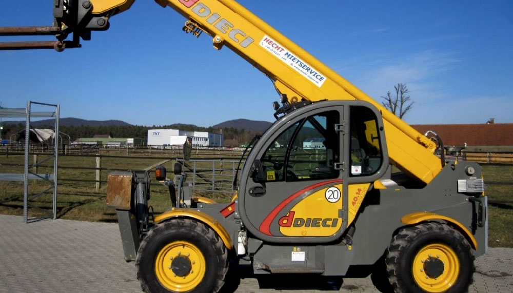 Corso di formazione per l'uso di carrelli elevatori semoventi telescopici a Reggio Emilia